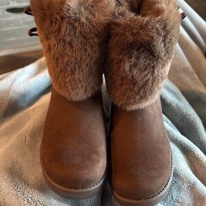 Guess Brown Faux Fur Winter Boots